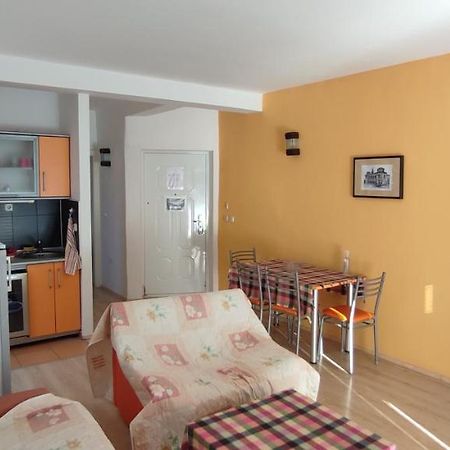 Apartments Vela - Pestani, أوهغيد المظهر الخارجي الصورة