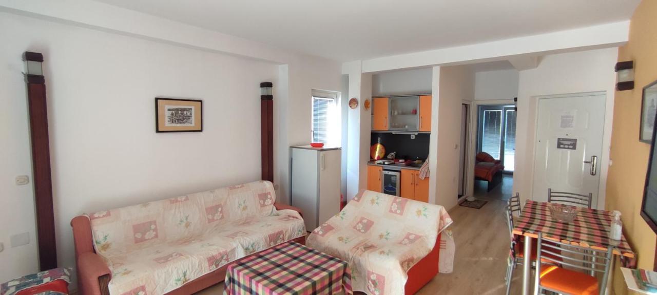 Apartments Vela - Pestani, أوهغيد المظهر الخارجي الصورة