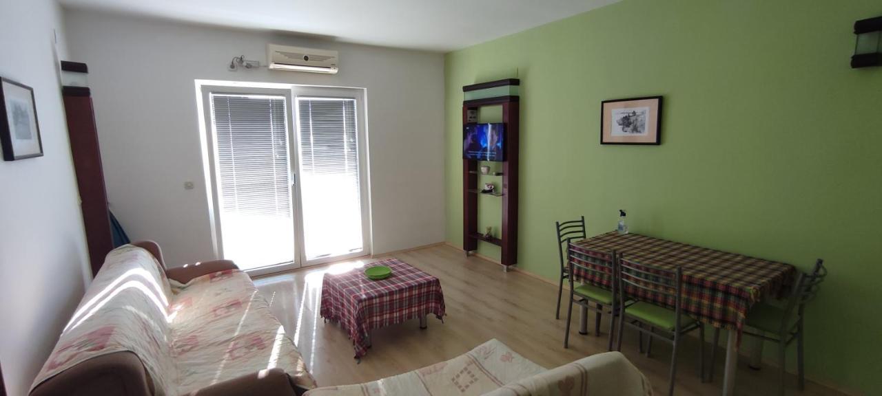 Apartments Vela - Pestani, أوهغيد المظهر الخارجي الصورة
