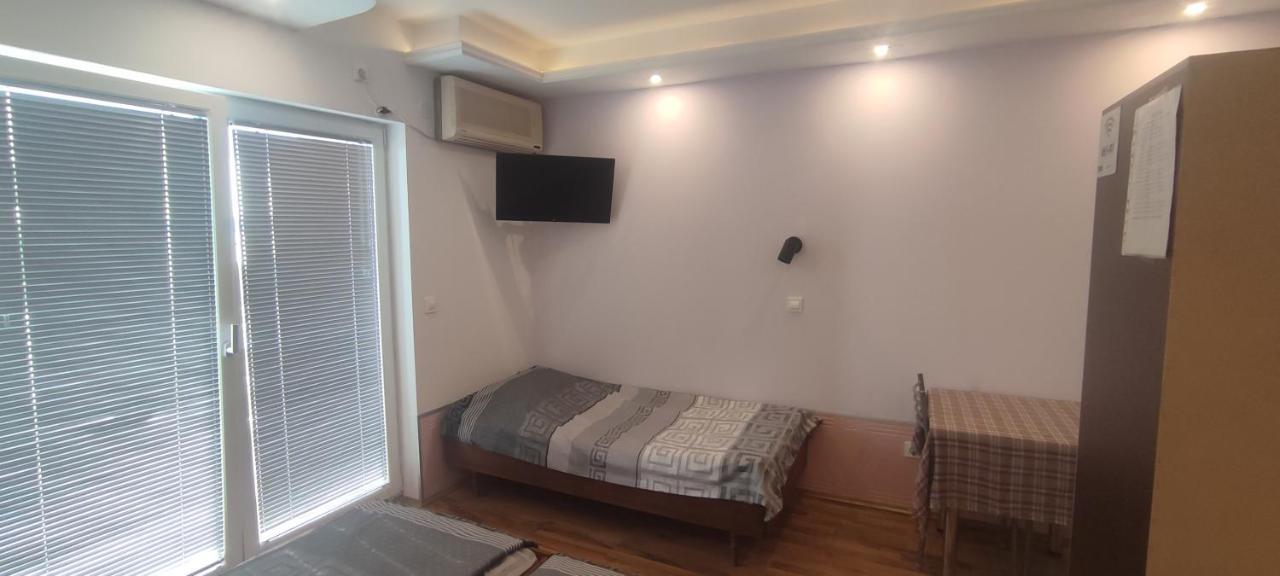 Apartments Vela - Pestani, أوهغيد المظهر الخارجي الصورة