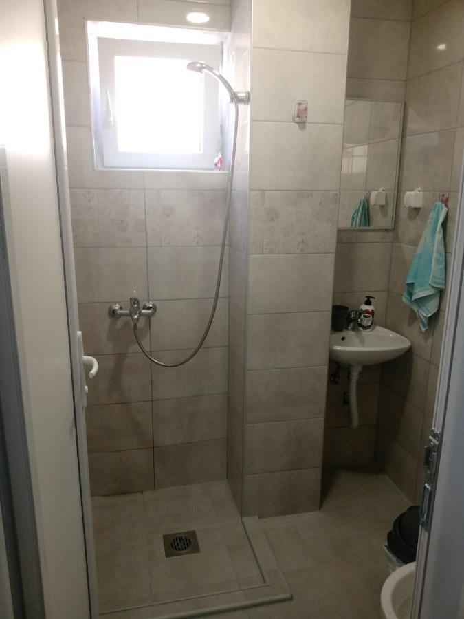 Apartments Vela - Pestani, أوهغيد المظهر الخارجي الصورة